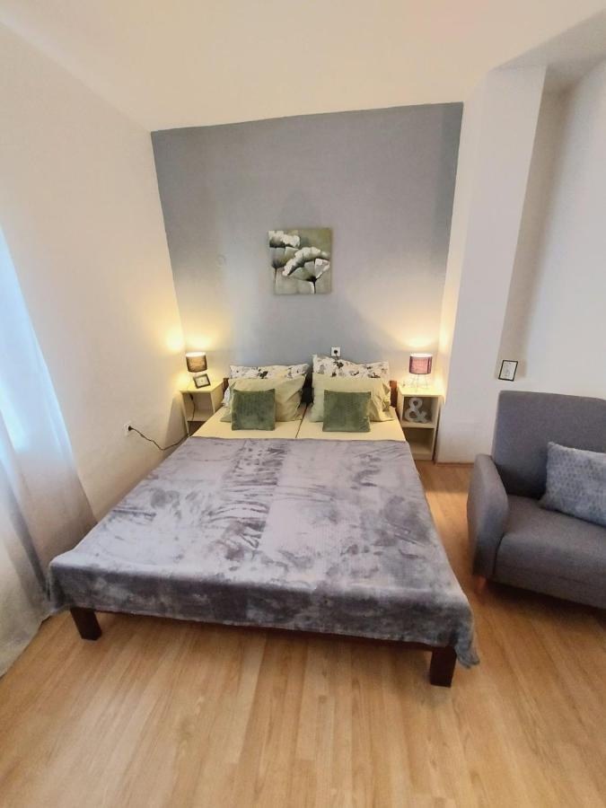 Apartmani Seaview Любач Экстерьер фото
