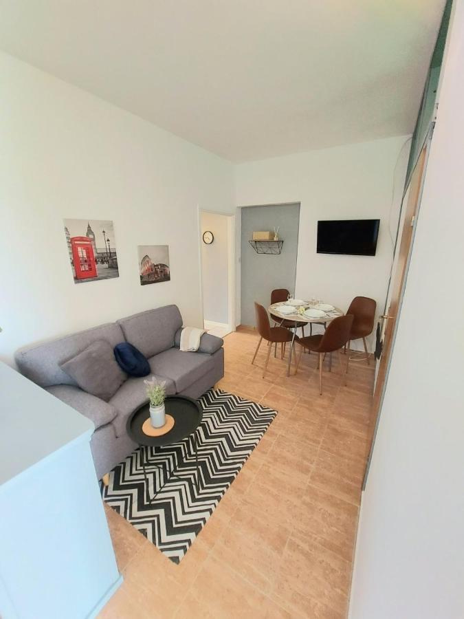Apartmani Seaview Любач Экстерьер фото